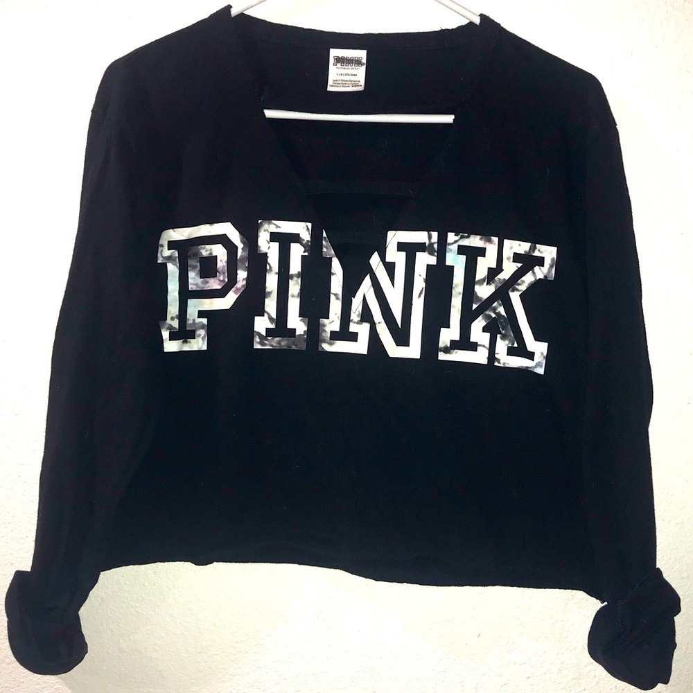 VS PINK! Long Sleeve Crop Top